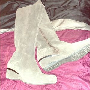 Tall wedge boots